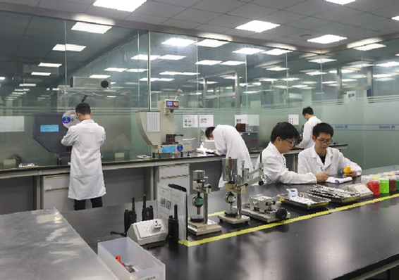 研發(fā)團(tuán)隊(duì)